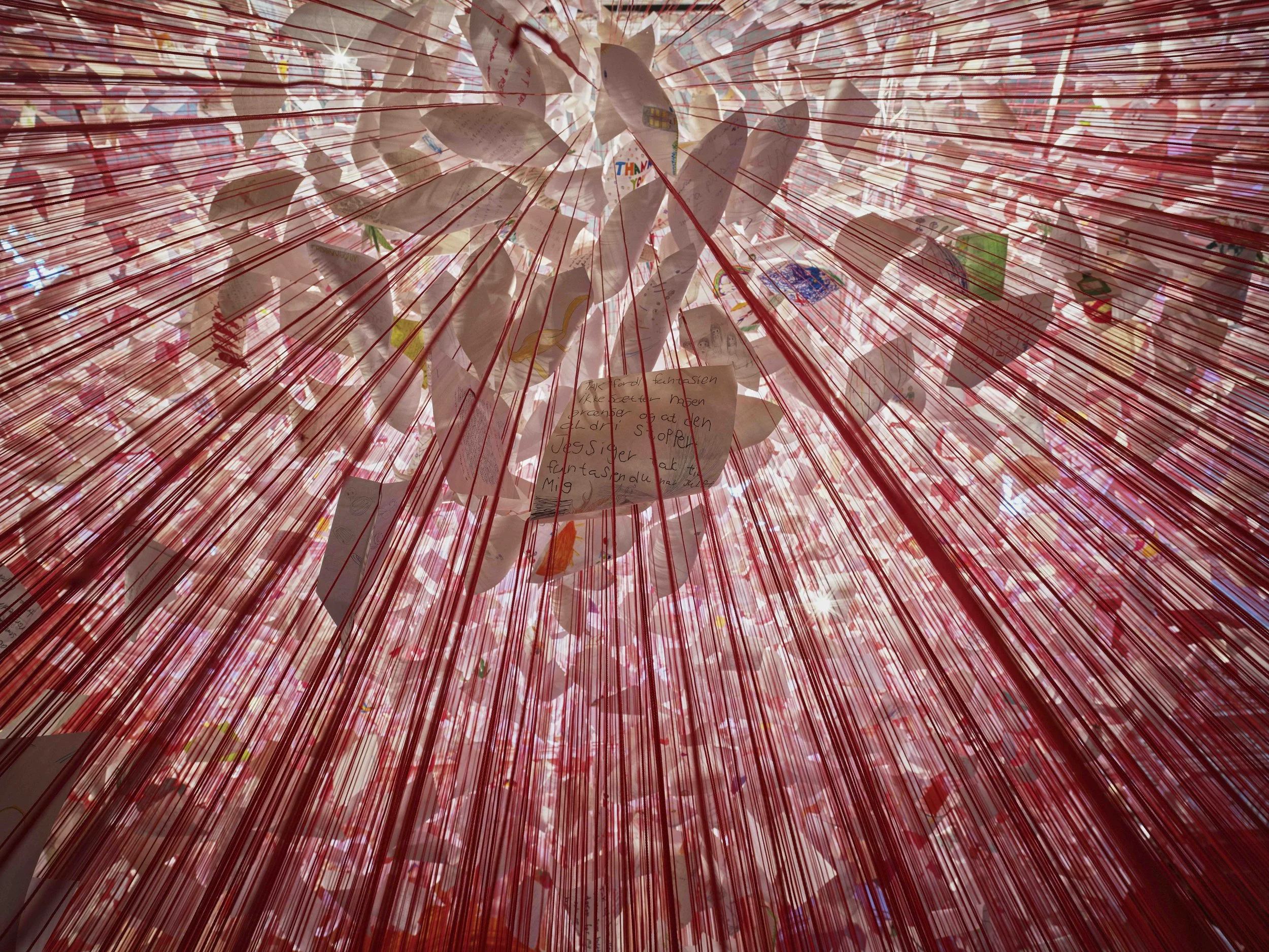 CHIHARU SHIOTA–塩田千春